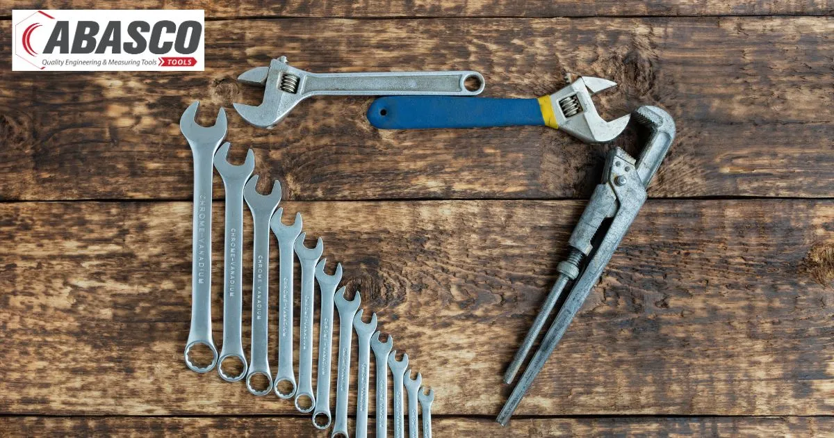 Chain Tongs vs. Pipe Wrenches: Best Practices for Heavy-Duty Piping